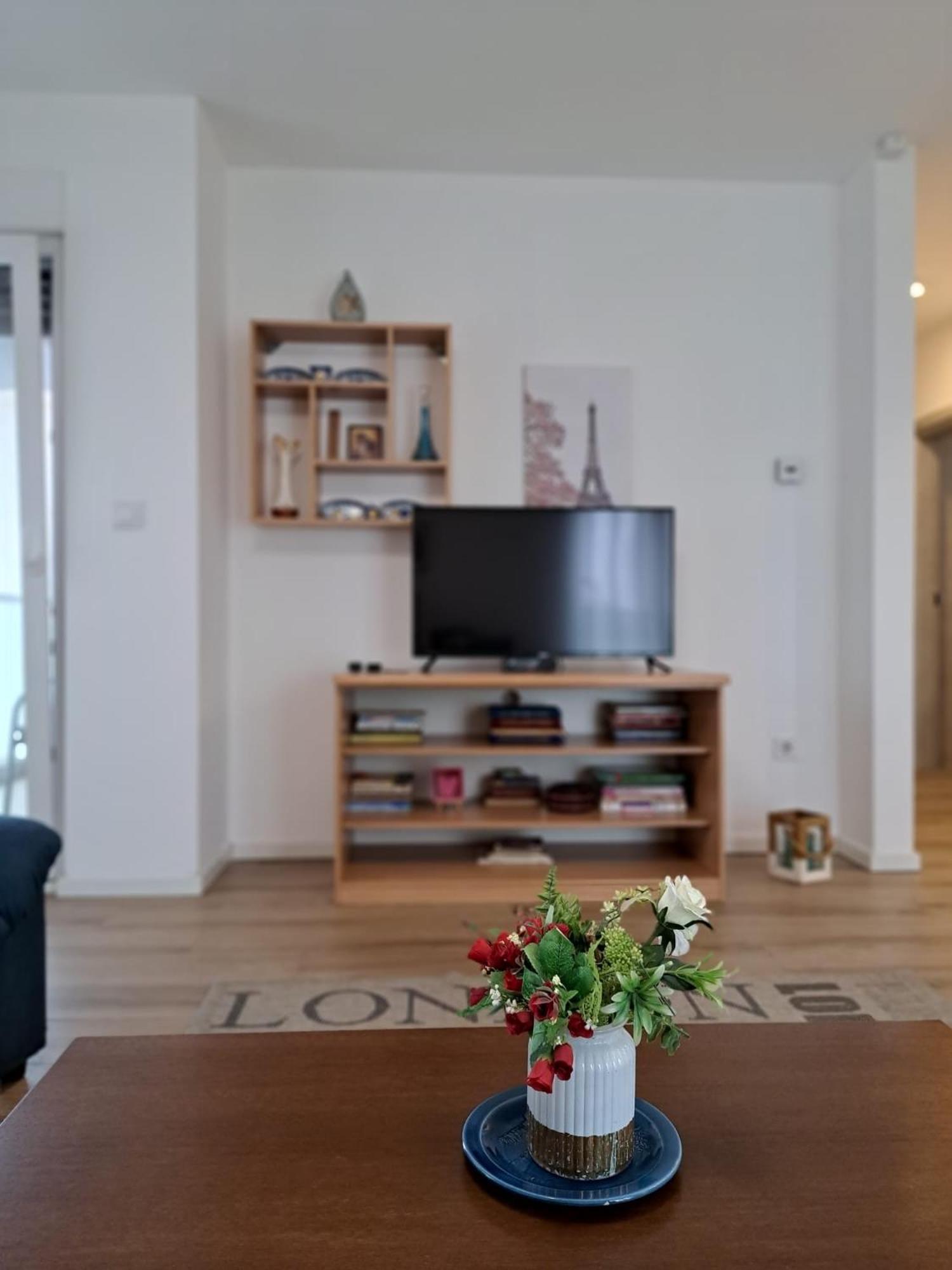 Foxxy Luxury Apartments Σκόπια Εξωτερικό φωτογραφία
